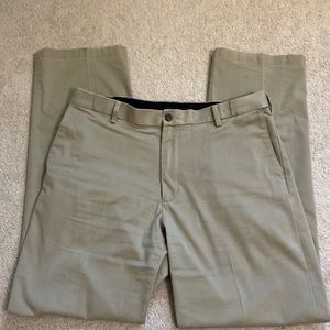 Men’s dockers classic fit slacks 36 x 36